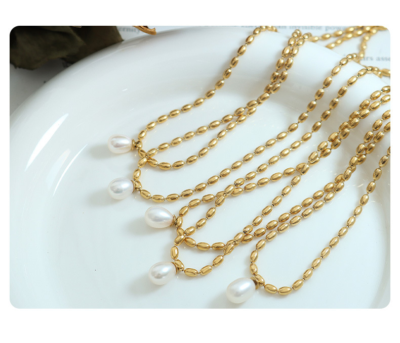 Fashion Solid Color Titanium Steel Necklace Inlay Artificial Pearls Stainless Steel Necklaces