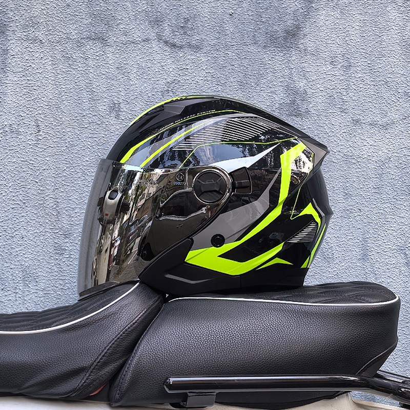 Dar amarillo con plateado