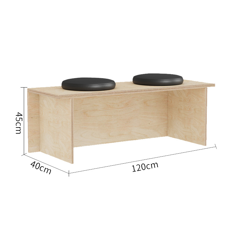 Mesa y silla de mesa