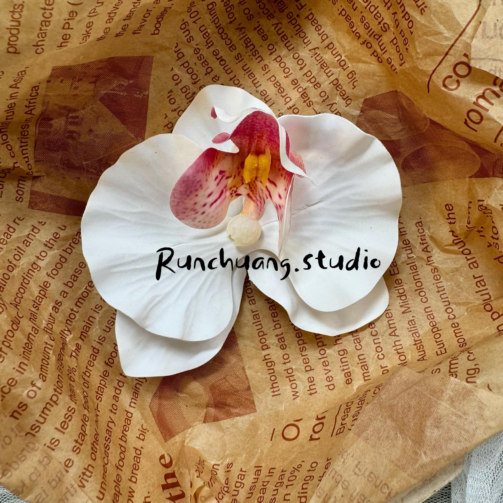 화이트 핑크 하트