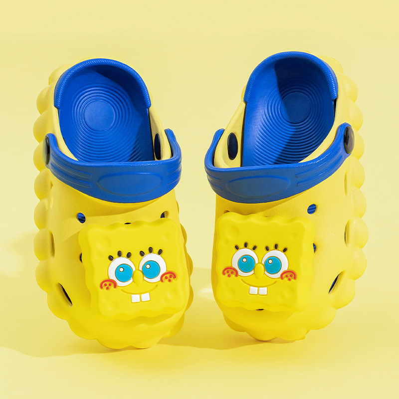 SpongeBob verano nuevo niño agujero zapatos agujero zapatillas antideslizantes suaves para niños sandalias lindas de dibujos animados para chicas