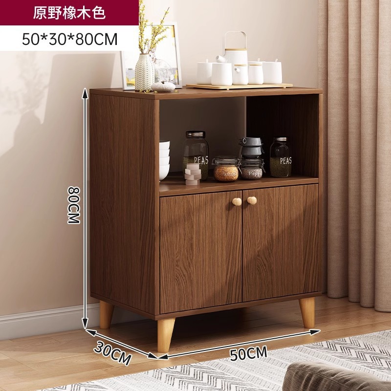 Gabinete de té casero contra la pared armario armario pequeño armario de sala de estar armario pequeño armario de almacenamiento armario de comedor