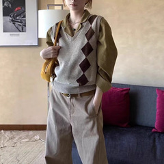 秋季复古v领菱格马甲杏色百搭套头羊毛叠穿无袖上衣女