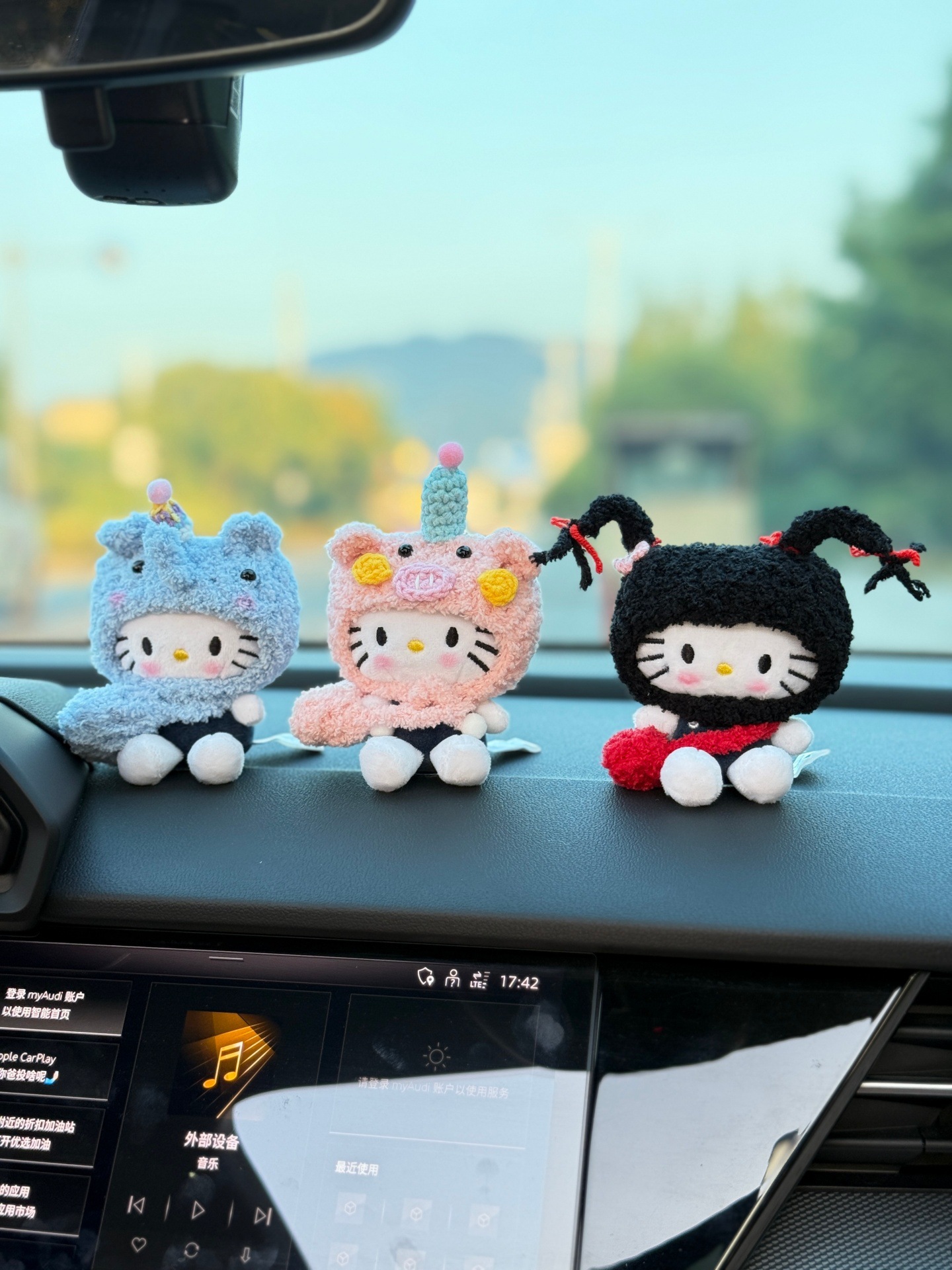 Cartoon Plush Cute Doll Car Ornaments 2025 New Car Dashboard Center Console Car Interior Decorations