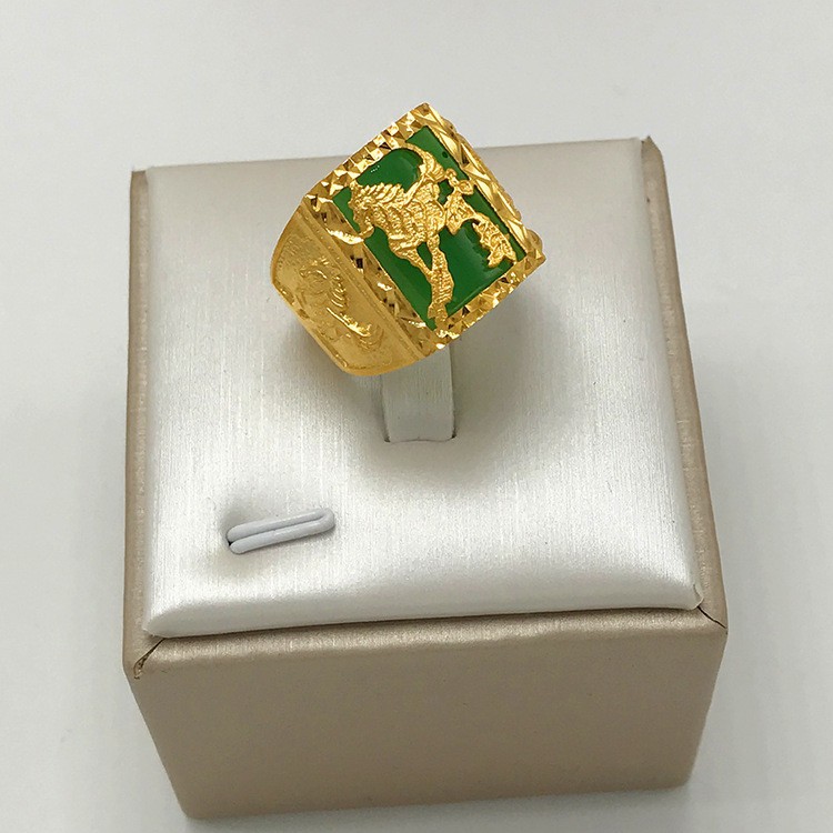 黄銅の金メッキの福の金儲けの指輪の男性の多種類の車の花は宝の蛇口の関公の戒子の金メッキの指輪を招きます。