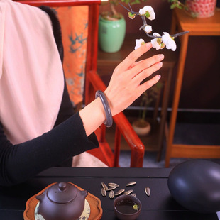 Jin Yu Tang Xinjiang Zhen Pin "Violet Immortal Bracelet" and Tian Yu Violet Bracelet Bracelet Shape Atmospheric Fleshy Fine