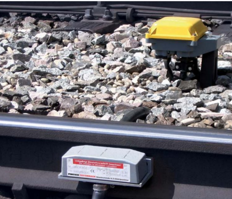 Tiefenbach品牌2iNX59-1R-200-45型号德国进口轨道传感器