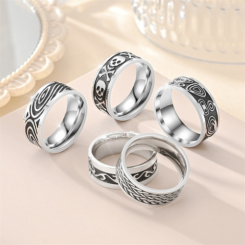 Vintage European and American Style Titanium Steel Ring, Fashion Engraved and Oiled Men's Finger Ring, Amazon Hiyin Supply Wholesale