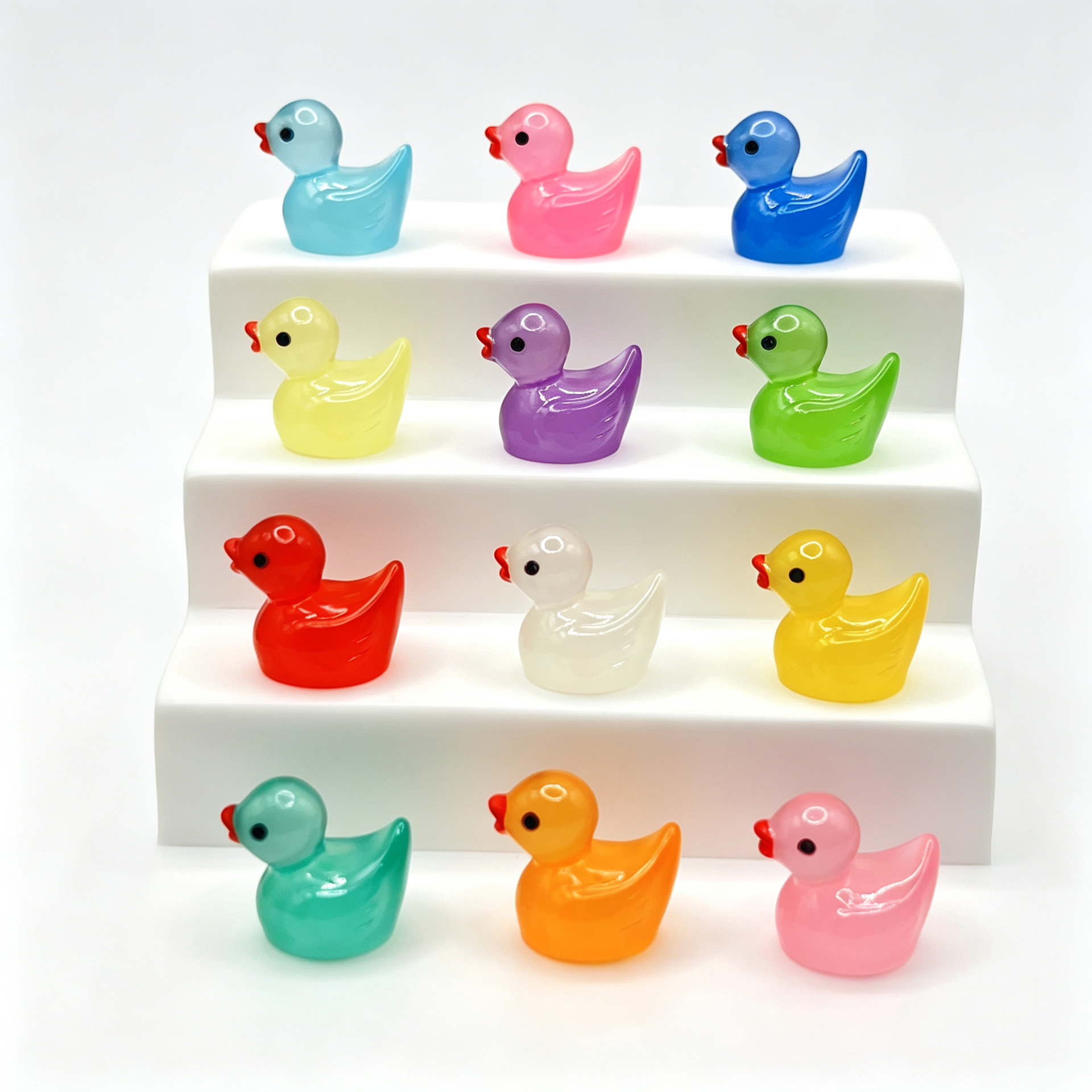 Mini pato luminoso, figura de animal colorida para niños, colgante de resina, micropaisaje, pequeño adorno de resina 3D. image 5