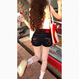 女式牛仔裤;半身裙;女士牛仔外套