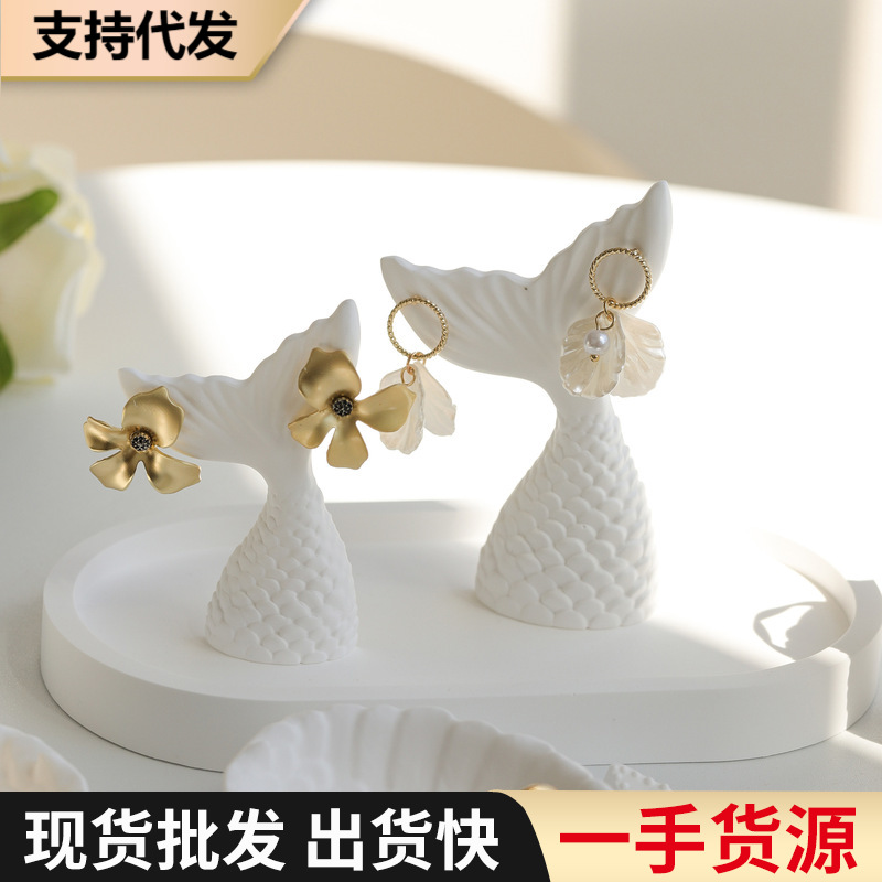 Creative earring display stand, white plaster, decorative jewelry tray, counter display, accessory showcase, photo display prop