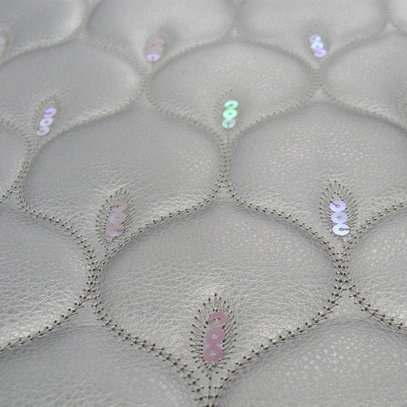 高端电脑绣花加工垫子卷材匹绣源头厂家直供电脑多针缝纫绗绣加工