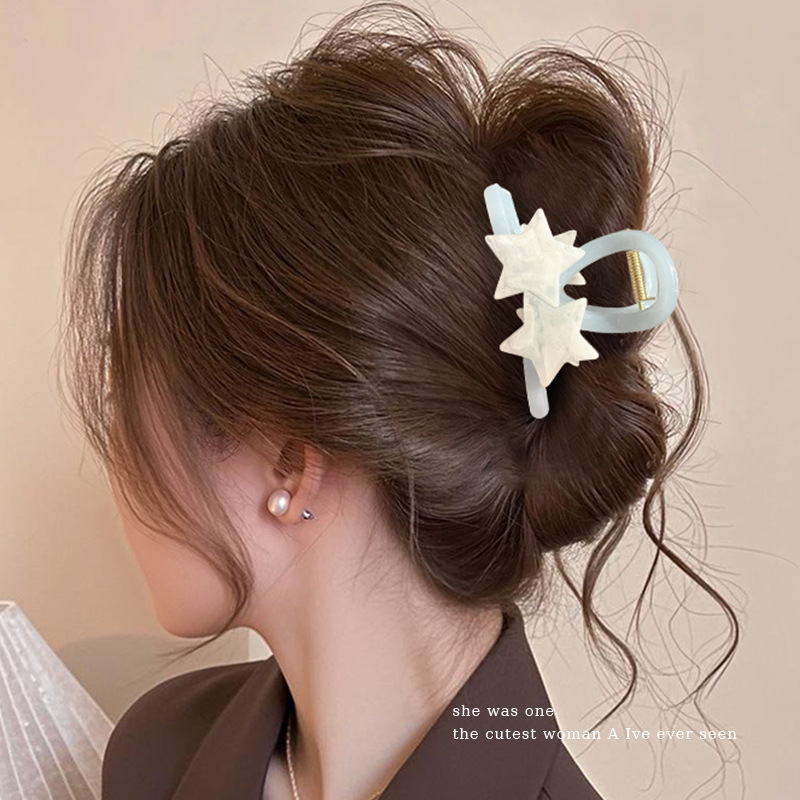 Clip de dibujos animados lindos y interesantes para mujeres 2025 nuevo estilo de alto nivel de tiburón clip de cabello clip de cabello de cabeza