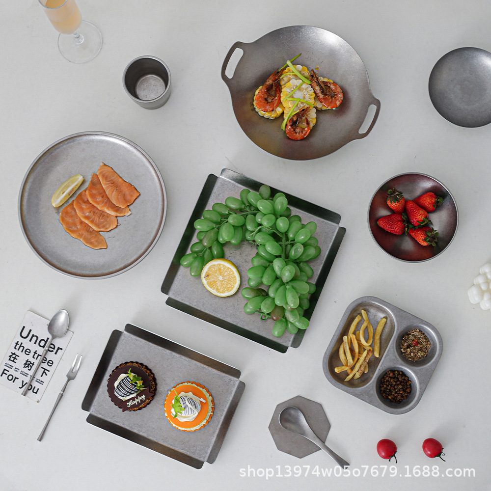 轻奢复古风碗碟套装家用户外碗盘创意不锈钢餐具美式西餐牛排盘子