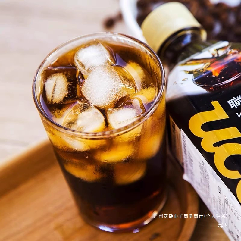 Импортированный UCC Yushi Черный кофе Джобсы японского льда Американский кофе жидкость большая бутылка напиток 900 мл