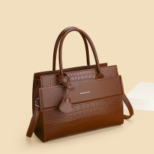 ʯ�^�y������Ůʿ�����2025�¿������б���Ů�߼���ͨ�چμ��