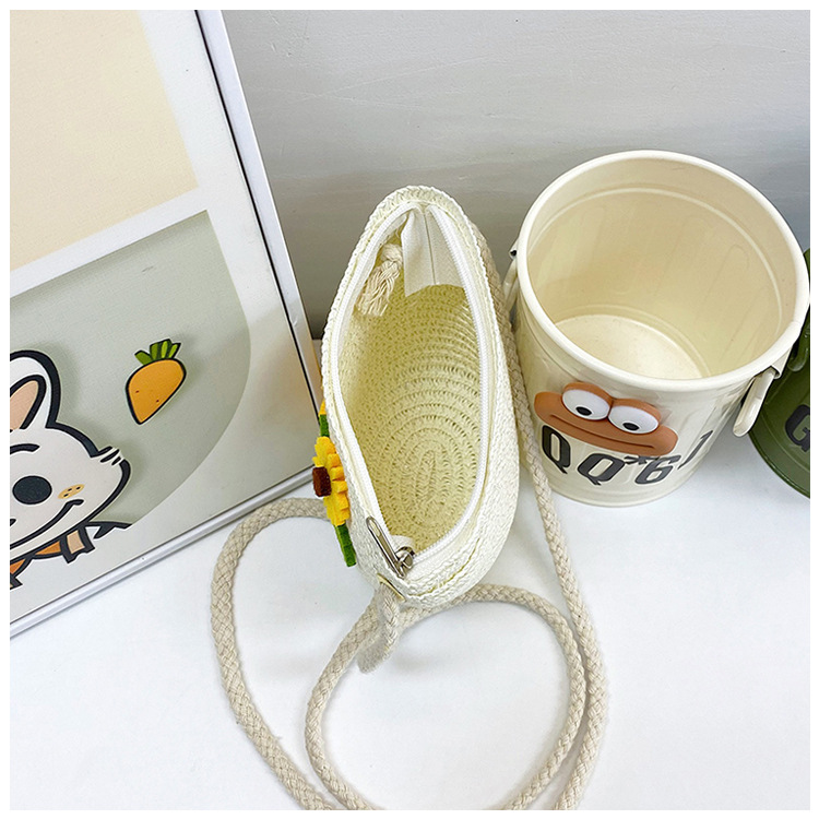Japanese-style cute cartoon flower small bags, children's straw woven bags, mini crossbody bags, beach play zipper bags, single-shoulder bags undefined