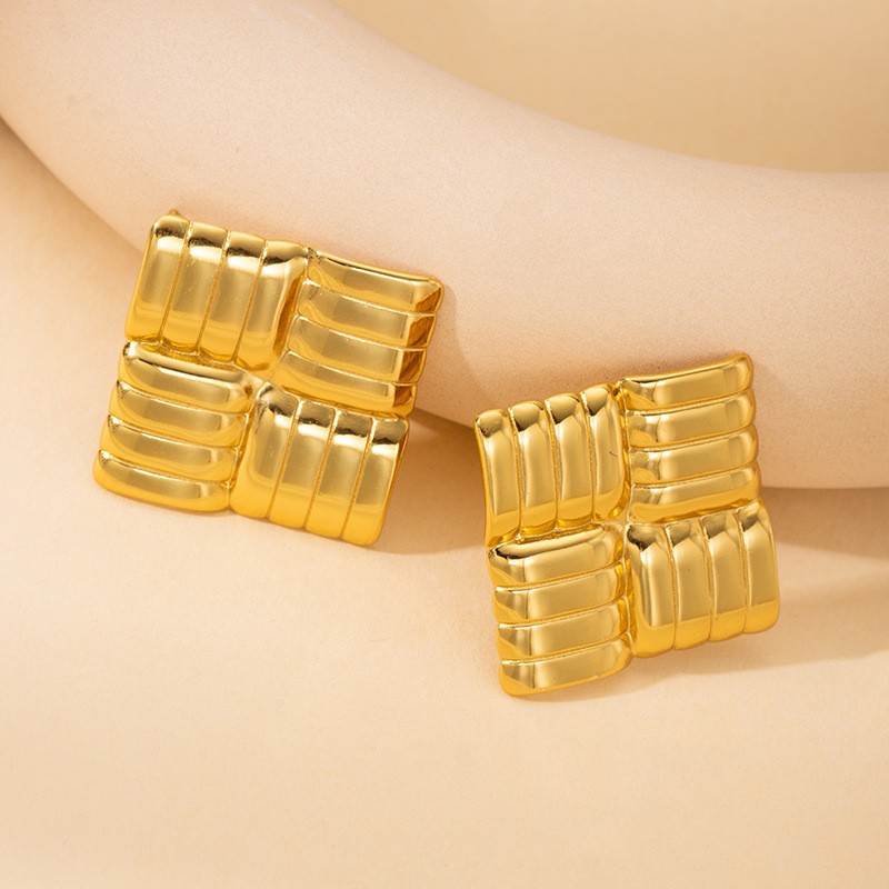 텍스처 스퀘어 이어링