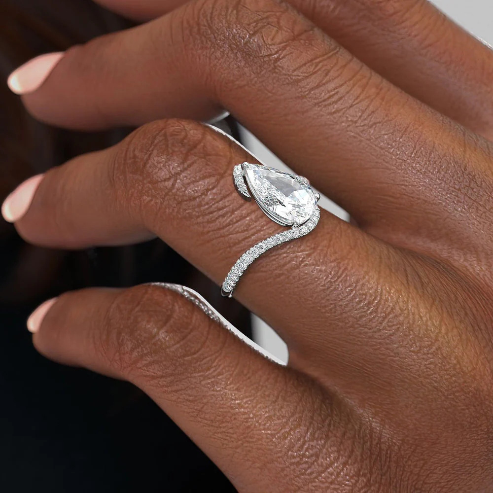 Hot selling and explosive handmade inlaid 8 * 12 pear water droplet shaped zircon ring, female creative new ring_voghion.com