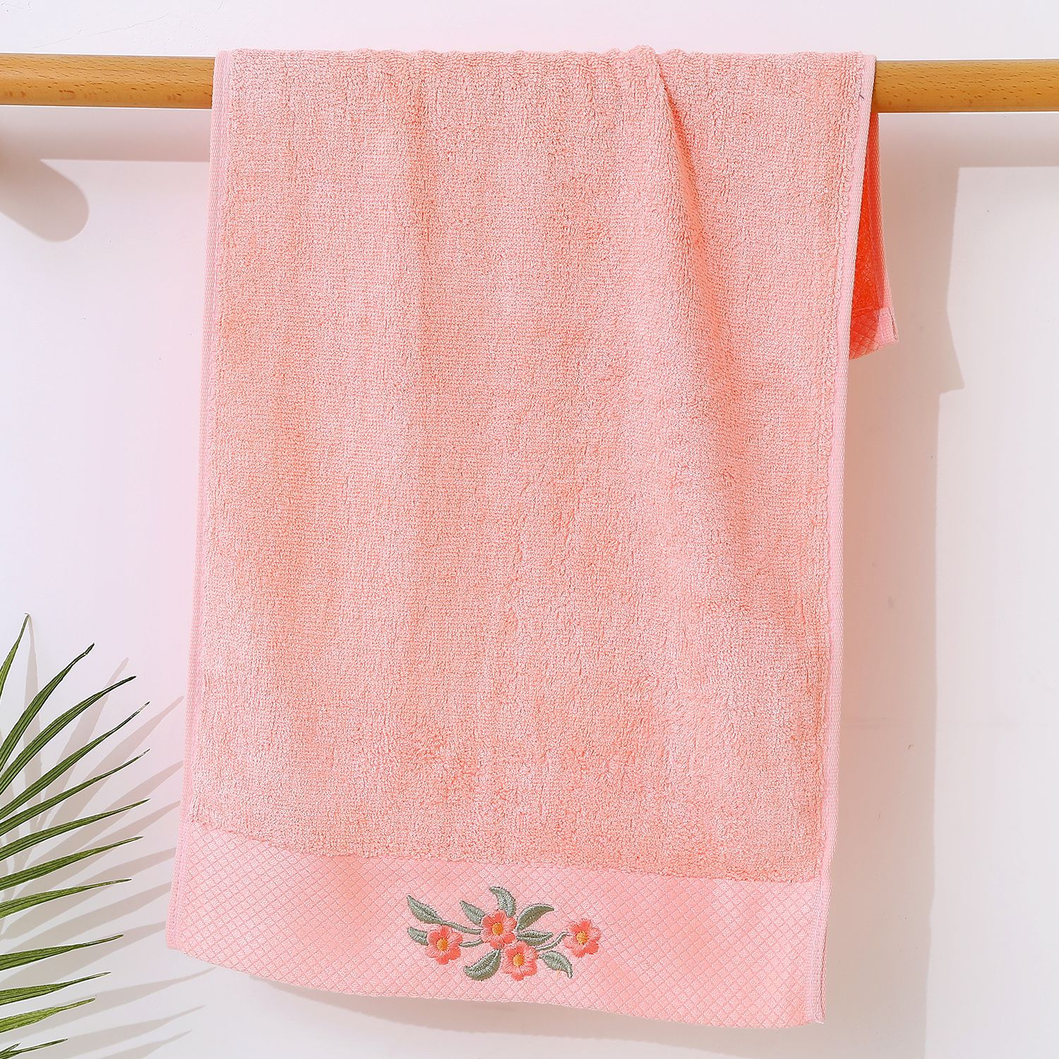 Thickened Embroidered Absorbent Bamboo Fiber With Peony Pattern, Adult Face Wash Towel, Wholesale Gift Towel_voghion.com
