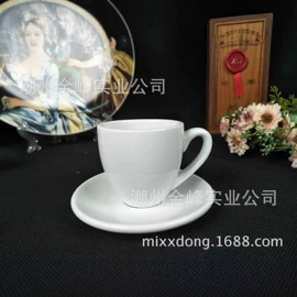 碟;碗;陶瓷工艺品