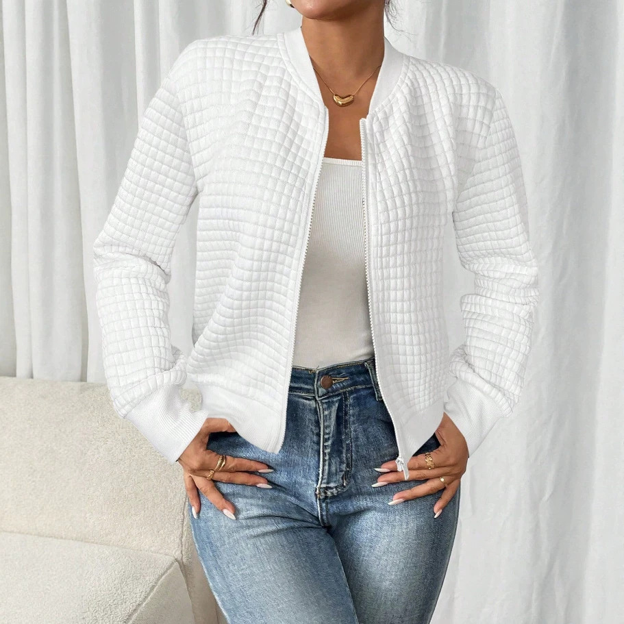 Korean-Style Casual White Quilted Baseball Jacket for Women, Versatile Short Jacket for Spring and Autumn