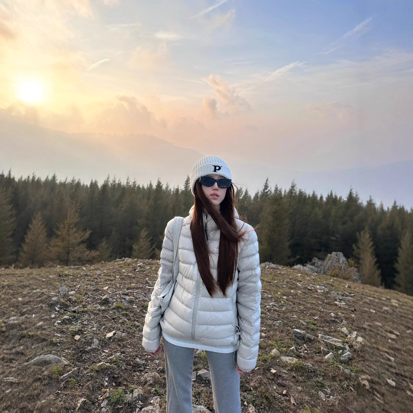 Winter Rib down Jacket for Women, White Duck down Couple Coat, Lightweight and Loose, New 2025 Hooded Thickened Petite