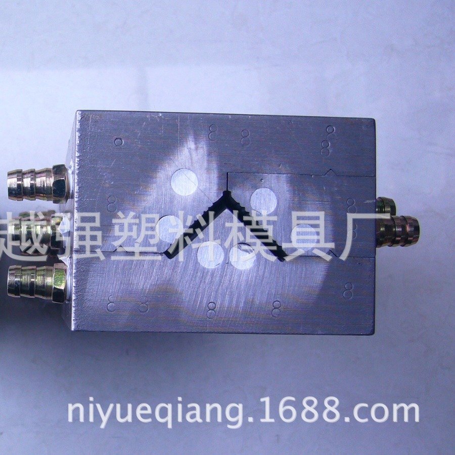 供应阳角线挤出模具 阴角线模具 PVC挤出模具 异型材挤塑模具