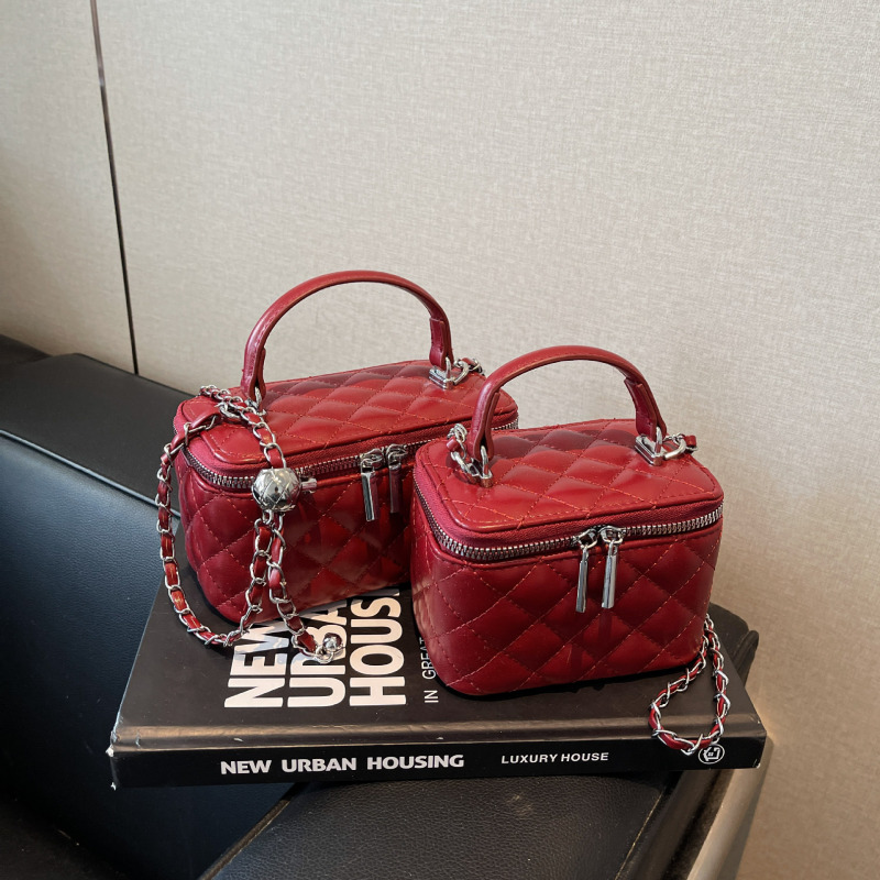 韓国風ファッション菱形ボックスバッグニッチシングルショルダークロスボディ刺繍バッグレディース新しいチェーントレンディクロスボーダー小さなスクエアバッグ|undefined