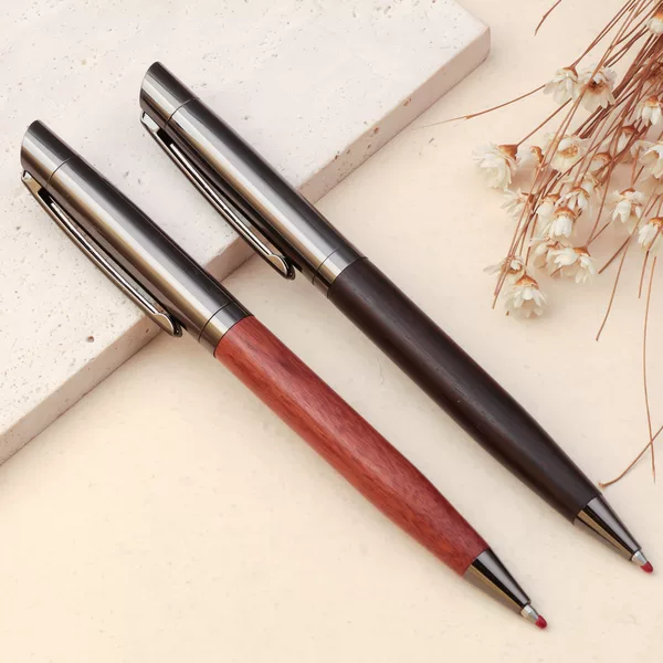 High-End Wood-Metal Signature Pen with a Stylish Design for Business and Office Use, Twist-Action Sandalwood Ballpoint Pen with Premium Wood Grain G2 Gel Pen