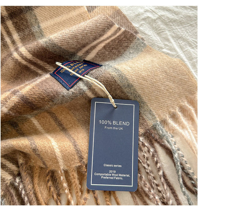 Women's Couple Retro Mens British Style Lattice Plaid Sheep Polyester Tassel Scarf display picture 10