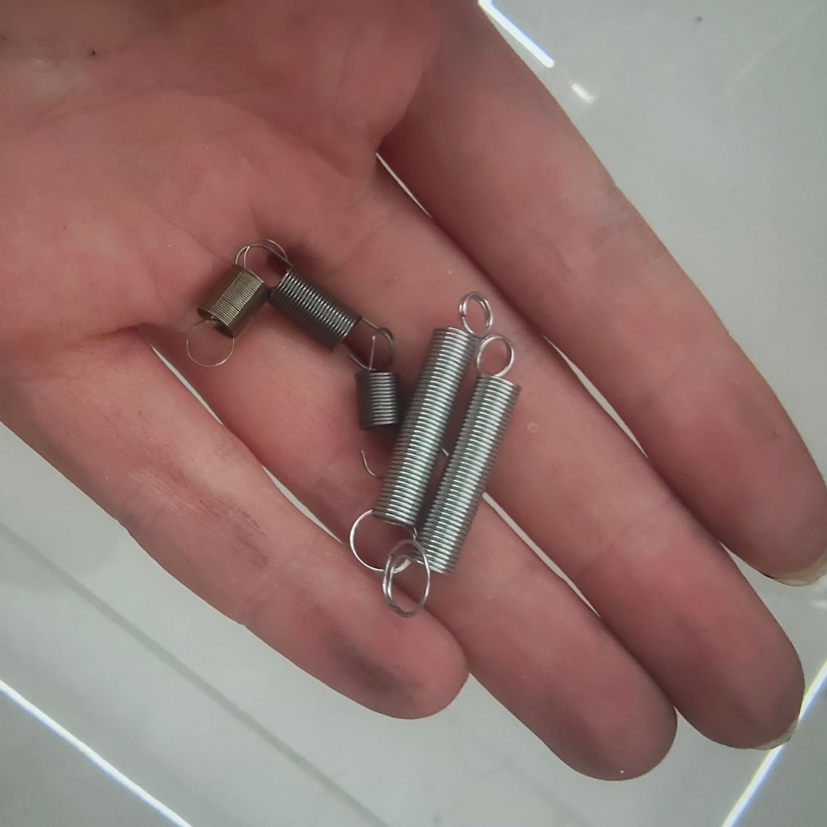 多规格拉簧不锈钢弹簧制作电镀回火玩具工艺品弹簧配件厂家直销