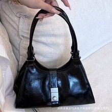 �¿�P�Ҵ������hobeҸ�°��͹���ϞƤ������μ�б�����Ů�羳