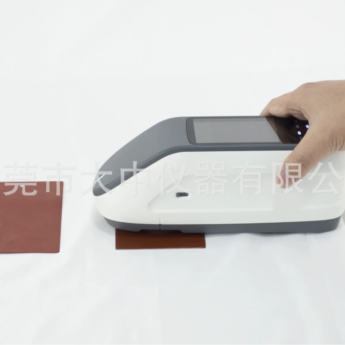 Портативный спектральный тестер Benchmark