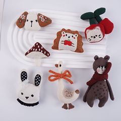 新商品の果物とさくらんぼの猫のガチョウの髪のはさみの髪の縄DIYは飾って甘くて可愛いです。