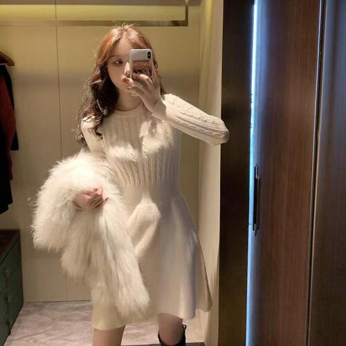 Knitted Dress for Women - Spring Style, Korean Version, Fitted Waist, Slimming Base Knit Sweater Dress, European and American Style