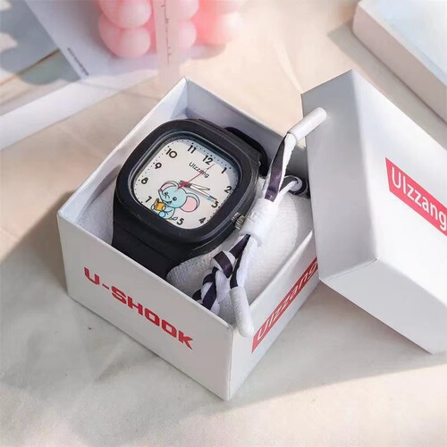 New ins cute silicone watch trendy luminous sports student square strap high-value watch.