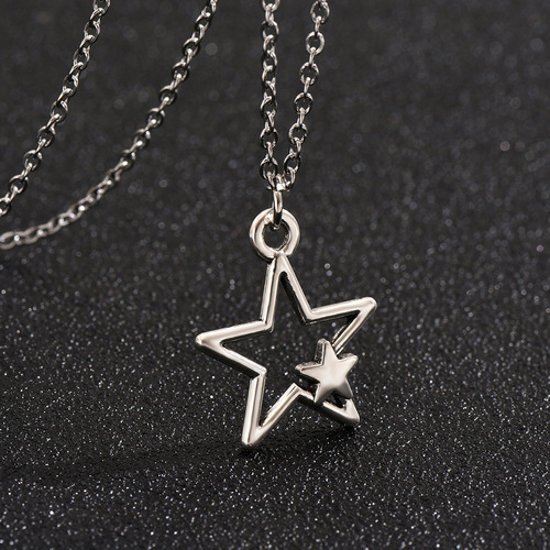 Elegant Retro European and American Five-Pointed Star Shape Necklace, Light Luxury Personal Style Fashion Alloy Star Pendant Black Cord Accessory Necklace