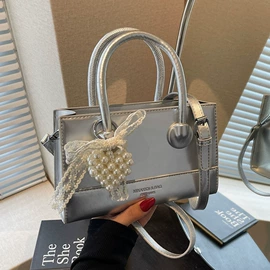 女士单肩包;女士斜挎包;女士双肩包