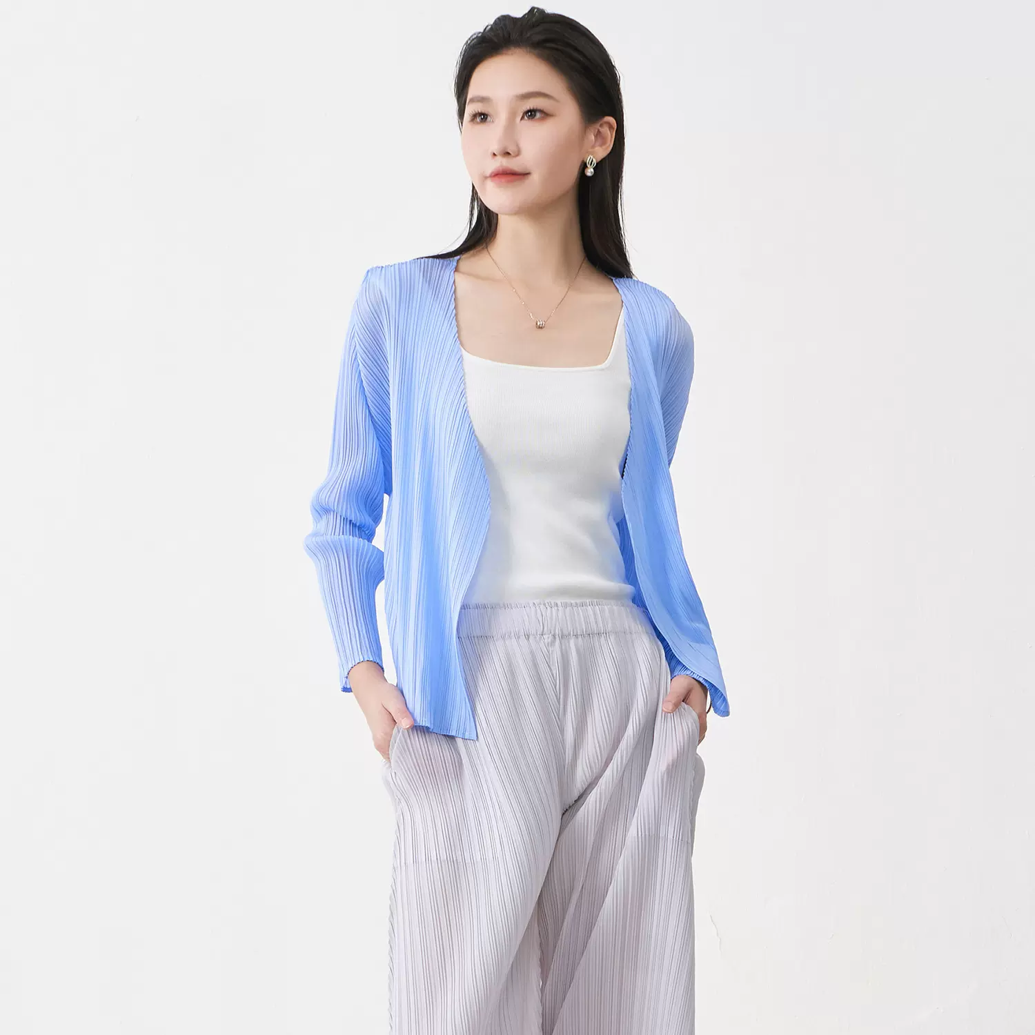 专柜品质三宅外套女基础热卖款外套纯色简约气质百搭披肩开衫上衣