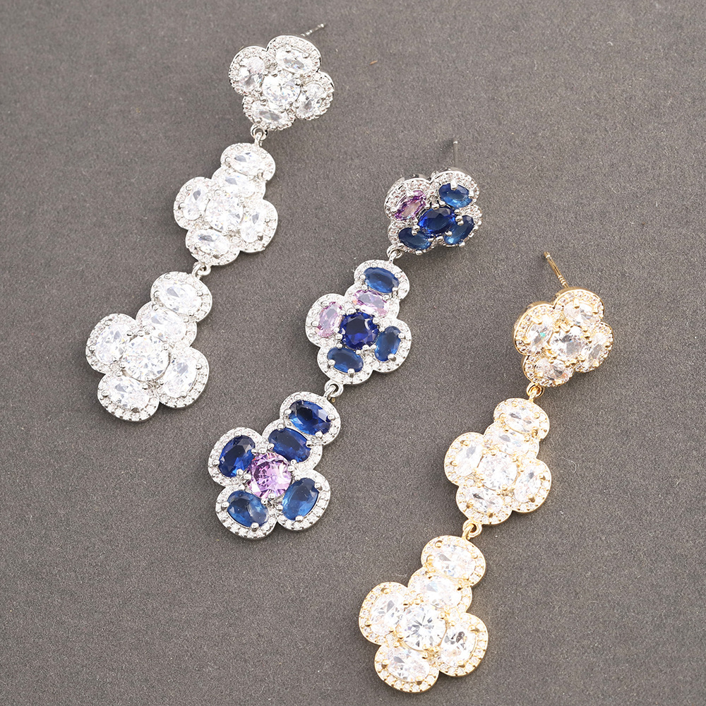high-end shiny elegant earrings with zircon