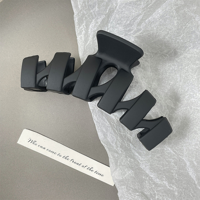 Clip de tiburón grande, clip de agarre para el cabello de placa de sensación de alta calidad, horquilla de temperamento, nuevo estilo, horquilla de gran volumen, tocado de primavera y verano, mujer