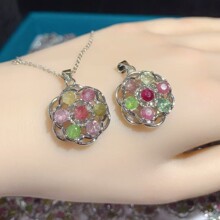 �r���\�D��Ȼ�̭t���D����������Ů��������ļ��̭t�����S�����l