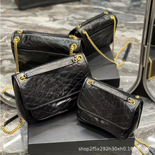 原厂皮新版D扣杨树林女包niki流浪包褶皱蜡油皮翻盖邮差链条包