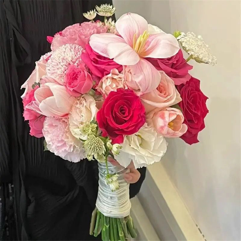 结婚粉色婚礼手捧花新娘手捧结婚出片郁金香领证仿真花拍照道具|undefined