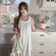��ʹ��˯��80722 �����Ը�¶��˯ȹ�ļ���ѩ˿����ȹ�г���˯��Ů