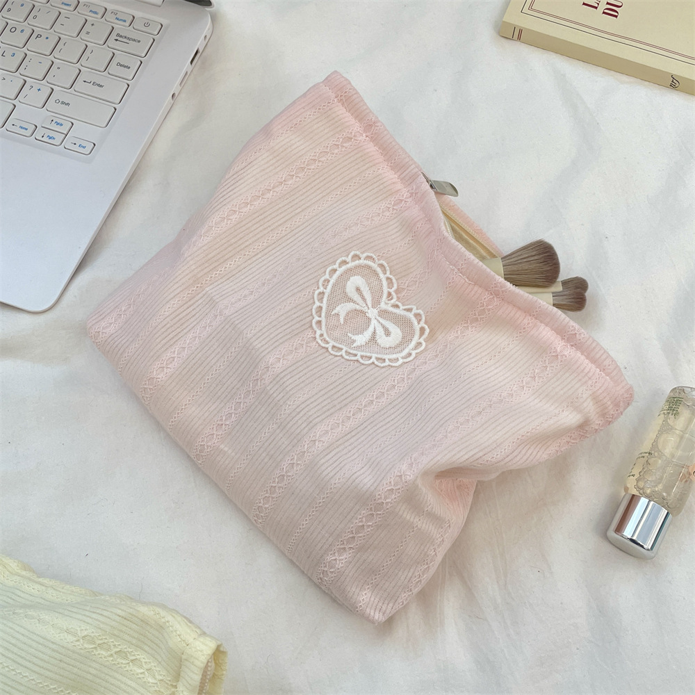 Cute Heart Shape Bow Knot Canvas Square Makeup Bags display picture 12