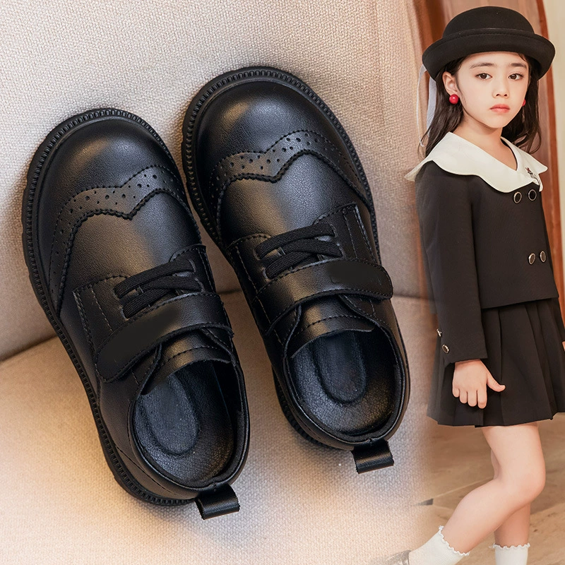 Британские кожаные туфли для мальчиков 2025, черные школьные туфли для девочек, мягкая подошва, для средних и старших детей, для выступлений и торжественных мероприятий.