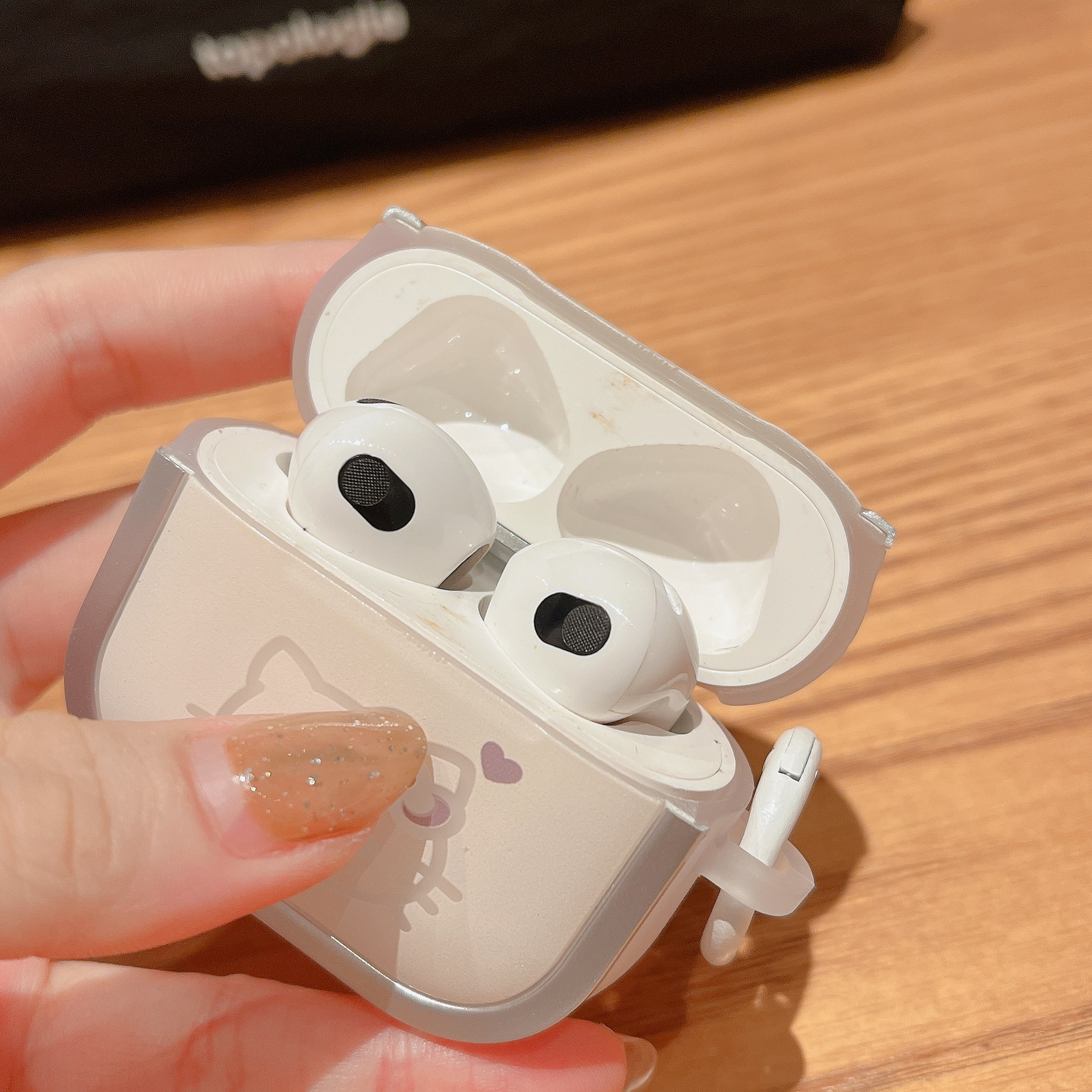 Marco de foto galvanizado blanco kt gato para Apple AirPods 4 auriculares AirPods Pro2 / 3 auriculares