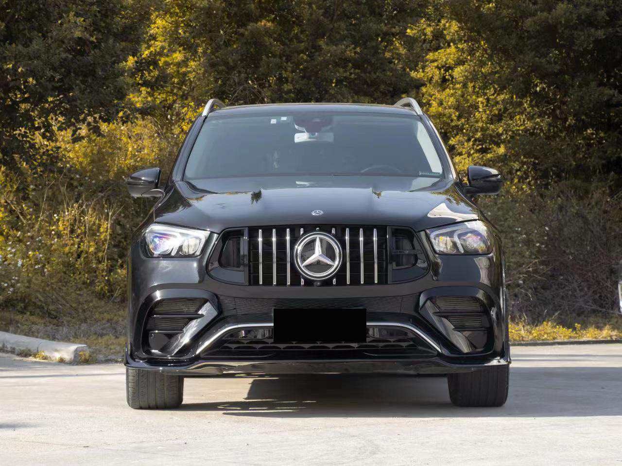 Suitable for 20-25 New Model W167 Mercedes-Benz Gle63S Amg Upgrade Surround Kit with Gloss Black Front Lip, Vent Grille